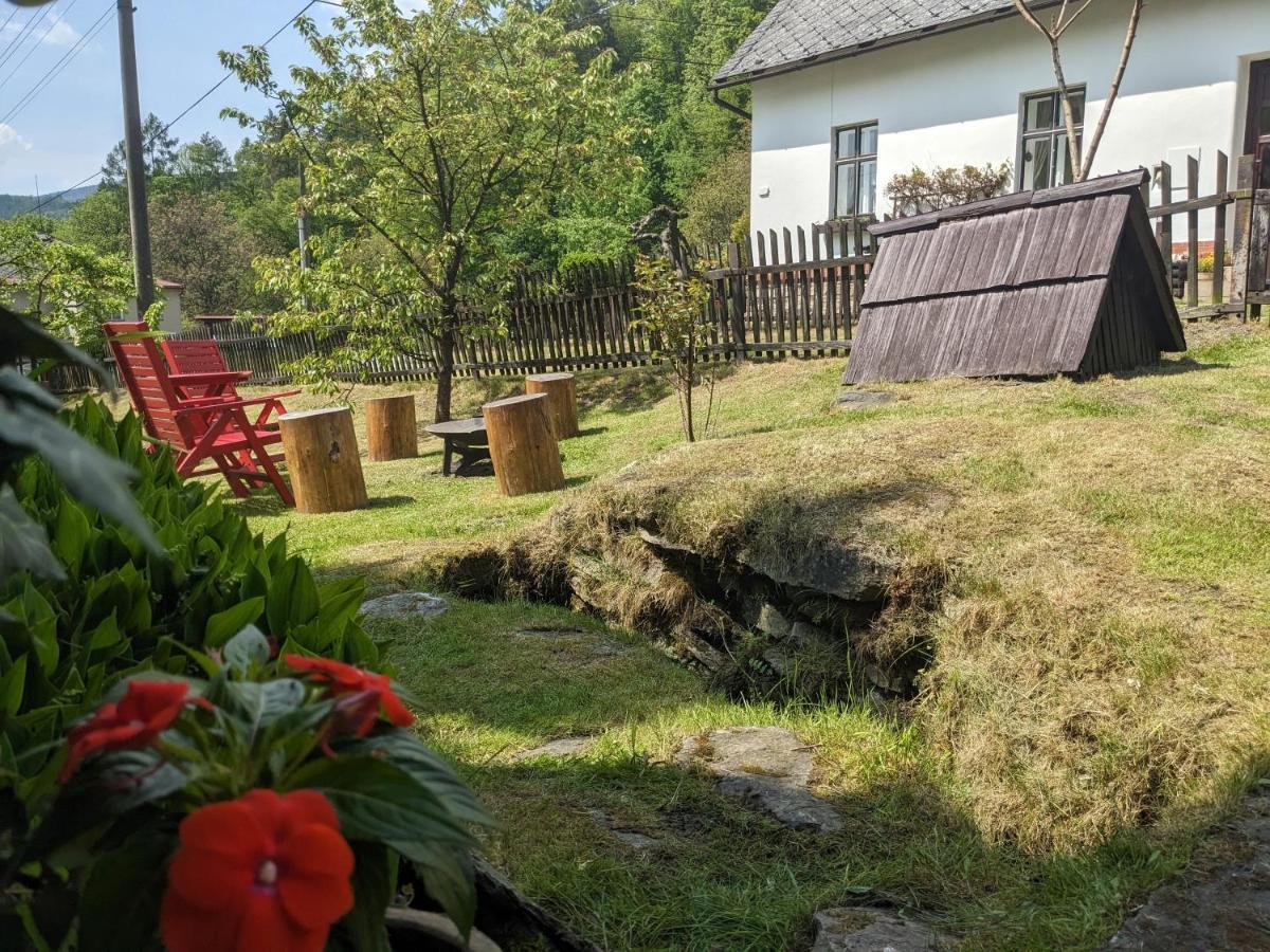 Chaloupka Na Konci Sveta *
